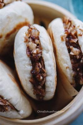  Rou Jia Mo: Uma Sinfonia de Carne Deliciosa em um Pão Macio e Assado!